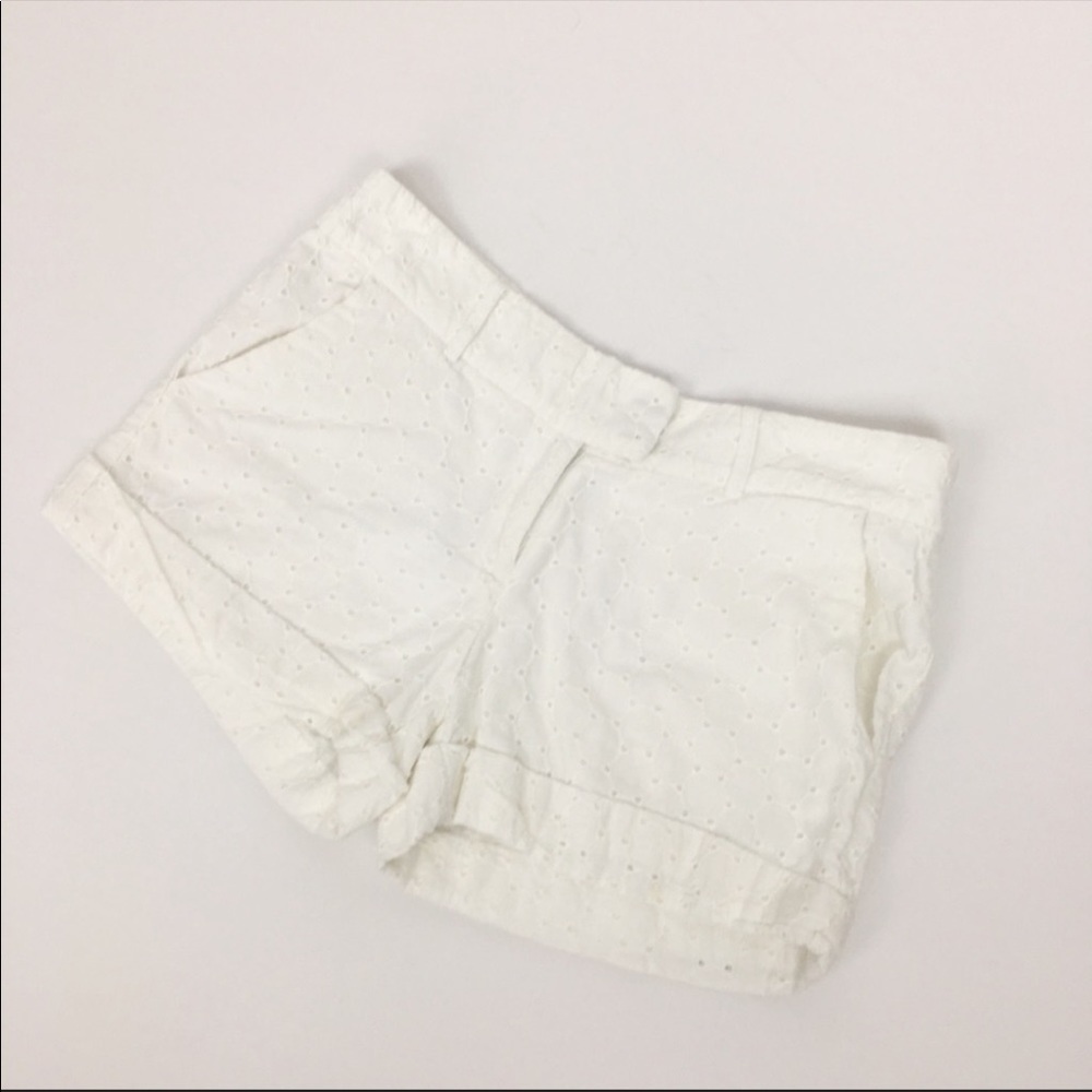 Bar III Short Size Small White Eyelet Cuffed Shorts Summer Cotton - Picture 3 of 8